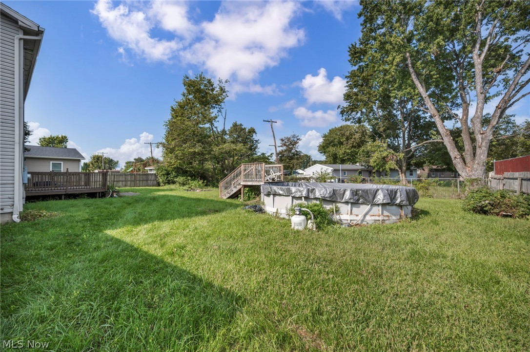 1125 E Farwell Street Property Photo 32