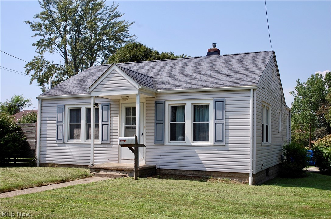 2464 Nesbitt Avenue Property Photo 2