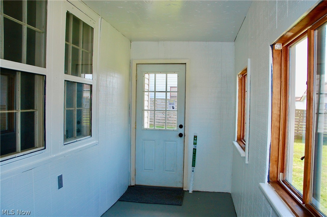 2464 Nesbitt Avenue Property Photo 7