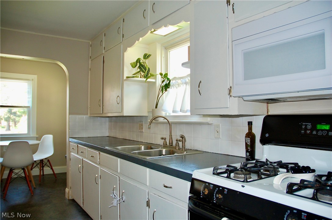 2464 Nesbitt Avenue Property Photo 10