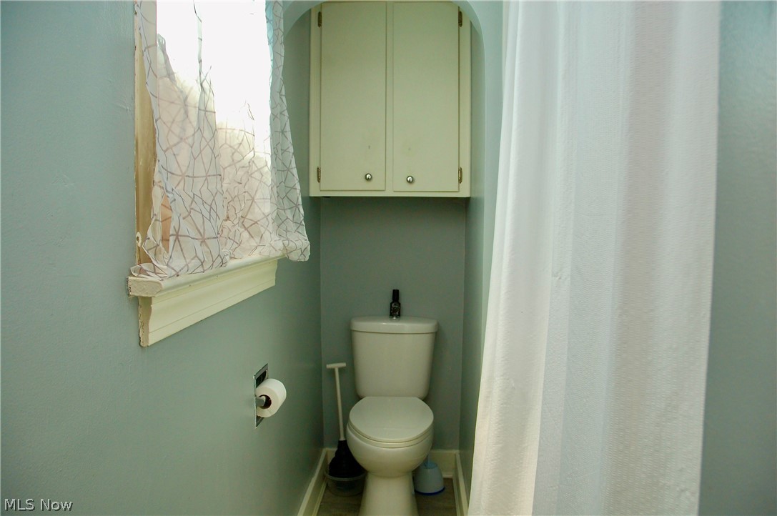 2464 Nesbitt Avenue Property Photo 20