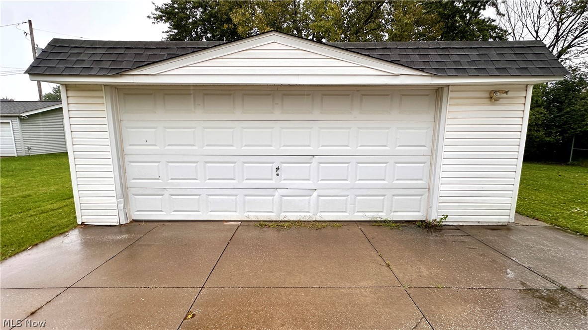 233 John Street Property Photo 3