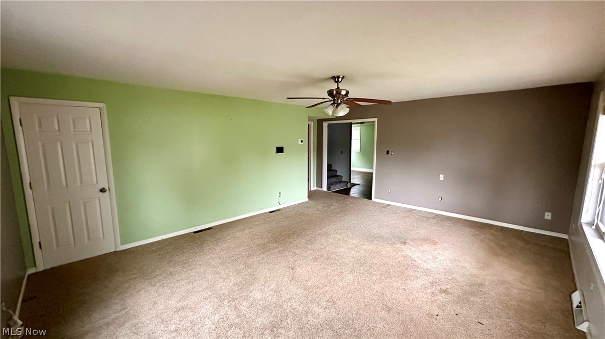 233 John Street Property Photo 7
