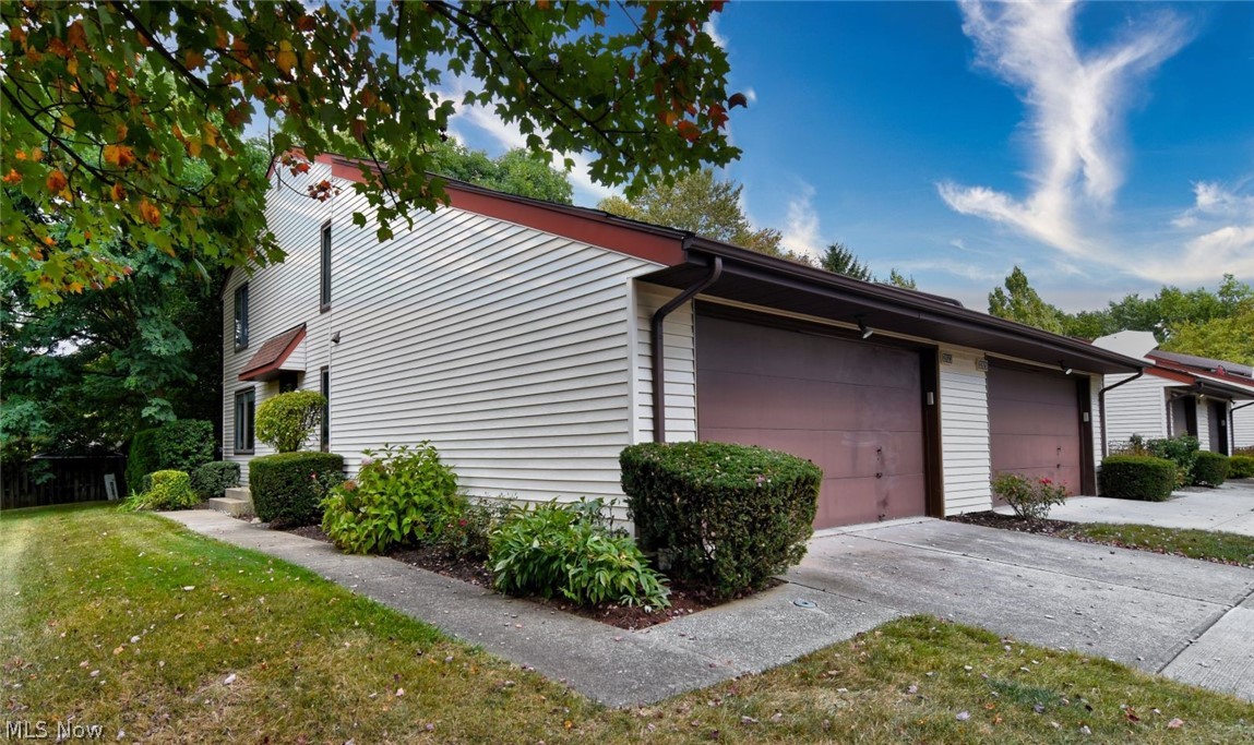 32623 Jefferson Drive Property Photo 1