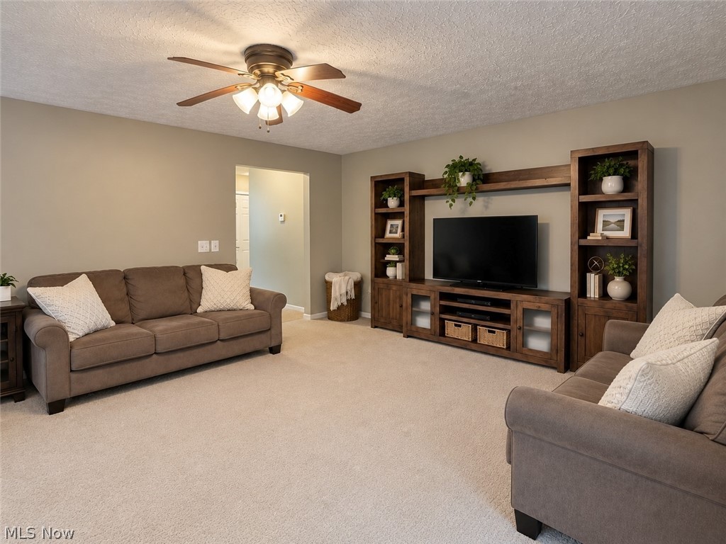 3168 Pondview Drive Property Photo 12