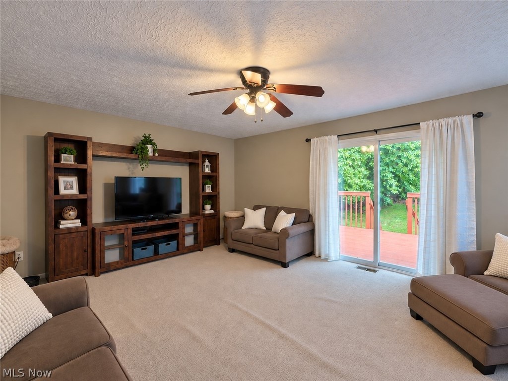 3168 Pondview Drive Property Photo 14