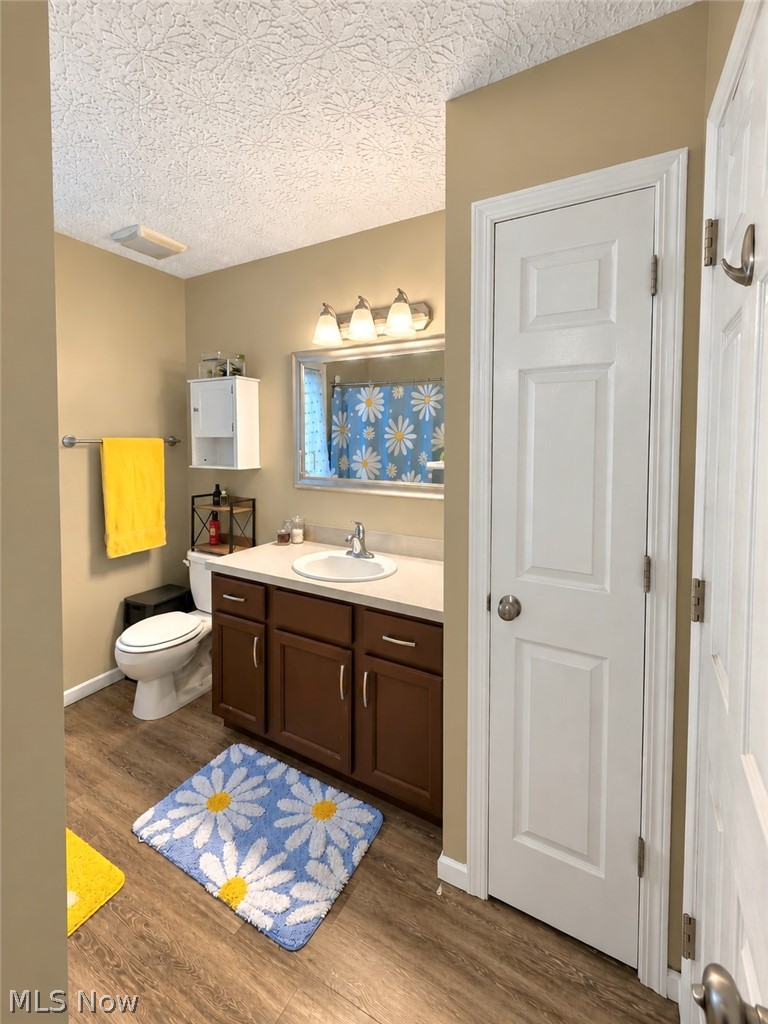 3168 Pondview Drive Property Photo 26