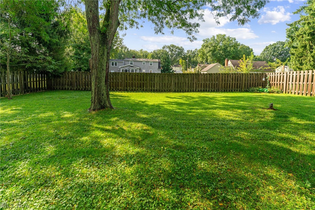 2235 Coral Sea Drive Property Photo 25