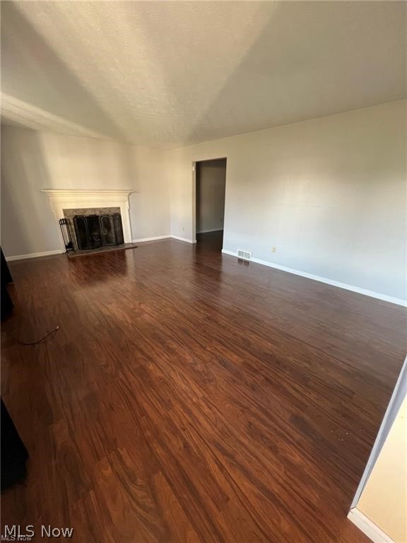 5225 Oakbriar Circle Ne Property Photo 10