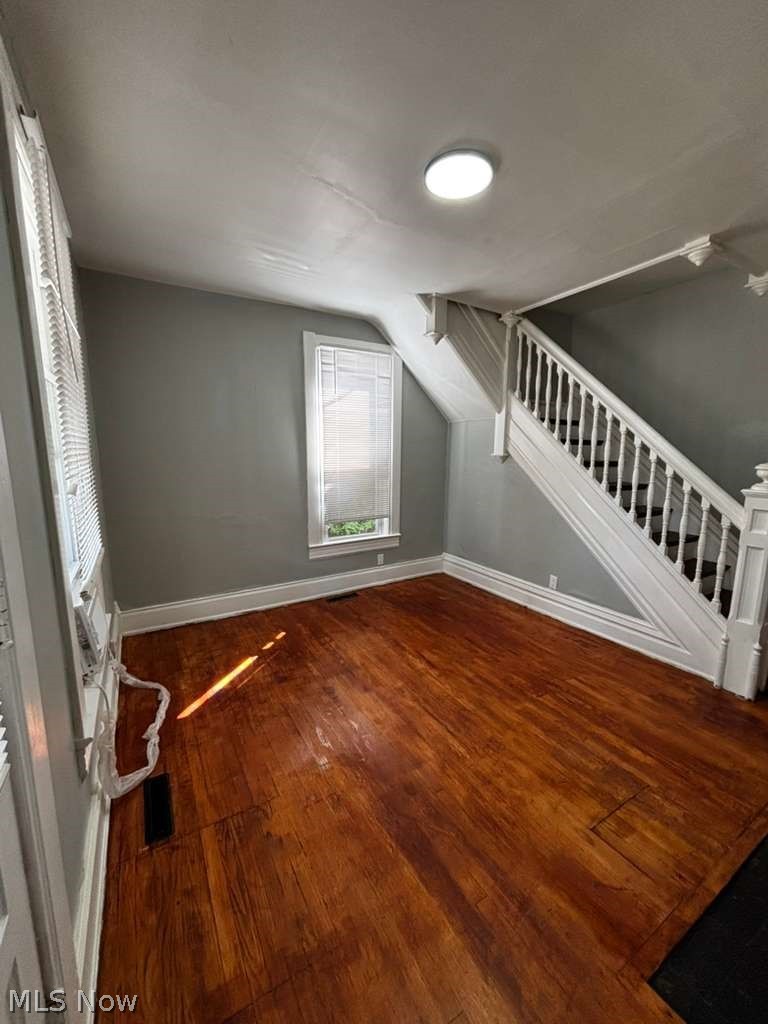 5242774 Property Photo 8
