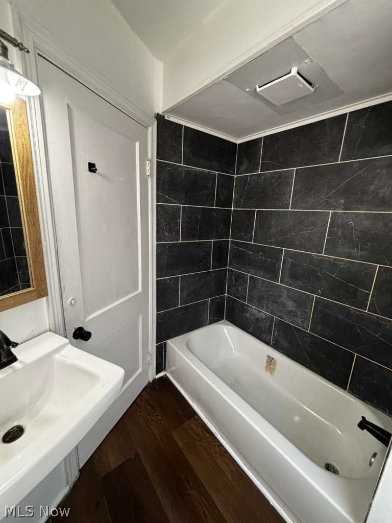 5242774 Property Photo 12