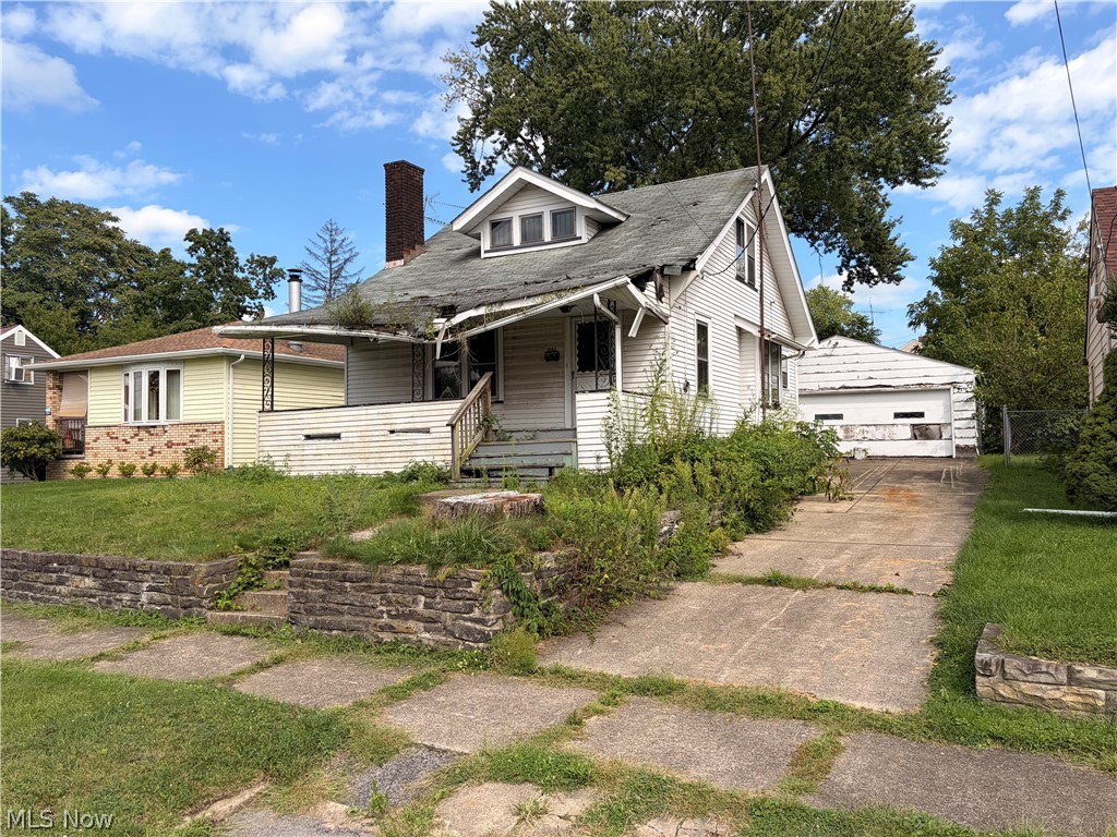 1454 Sheridan Avenue Ne Property Photo 1