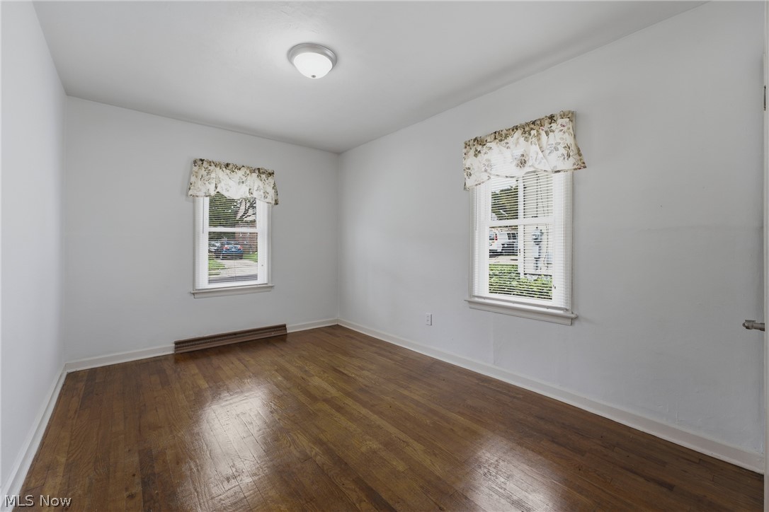 782 Saxon Avenue Property Photo 19