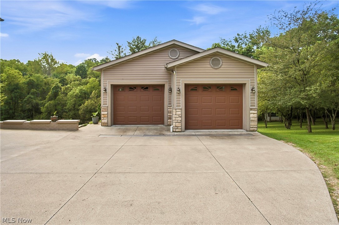 6720 Layman Drive Property Photo 14