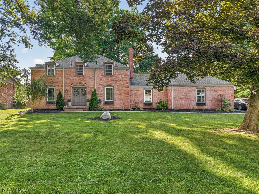 1901 Devonshire Drive Nw Property Photo 1
