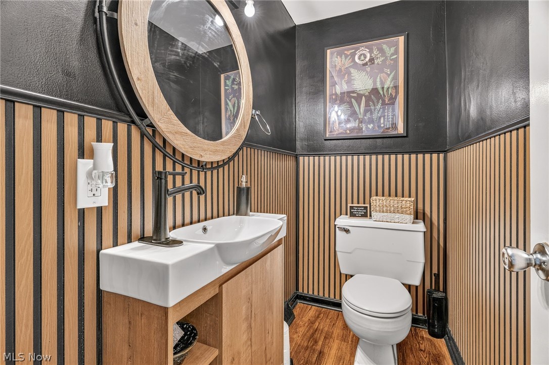 1901 Devonshire Drive Nw Property Photo 14