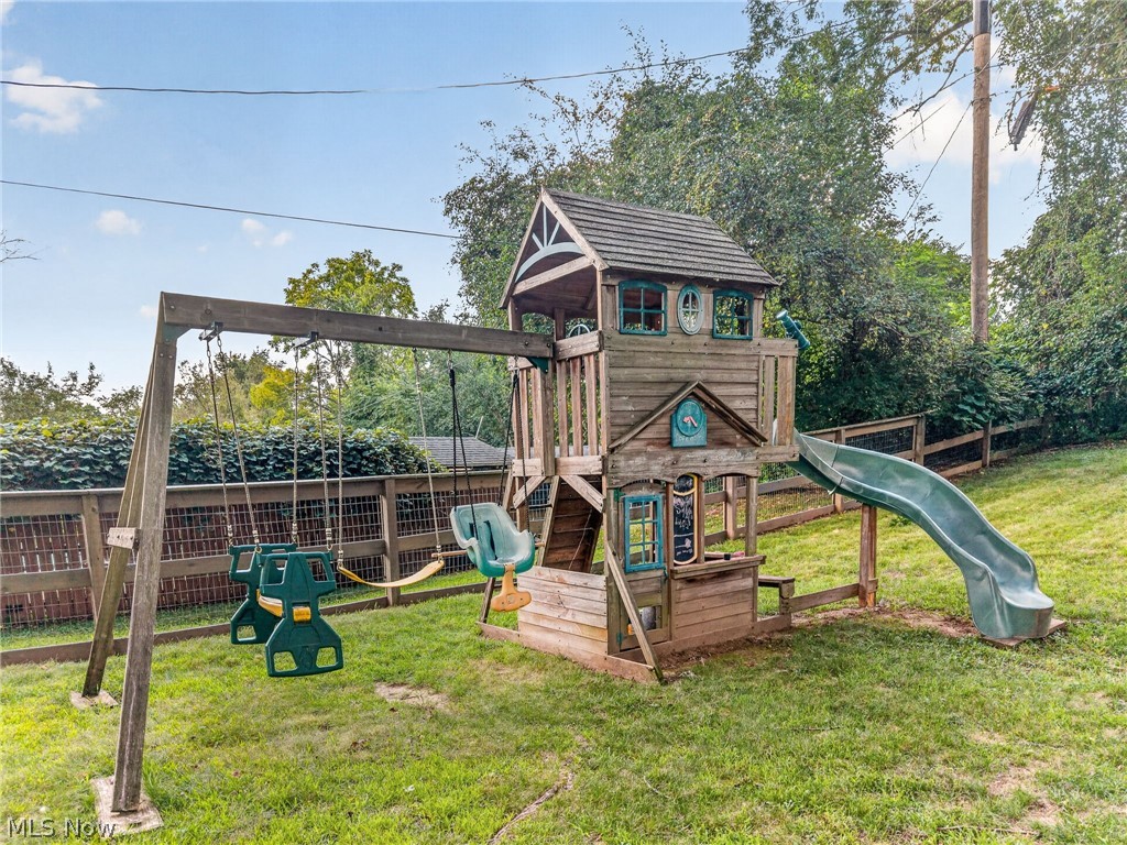 1901 Devonshire Drive Nw Property Photo 30