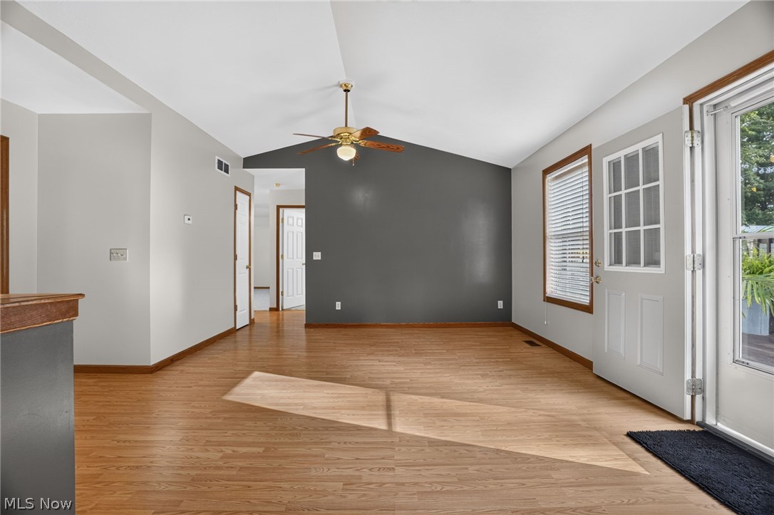 5414 Carlson Lane Property Photo 32