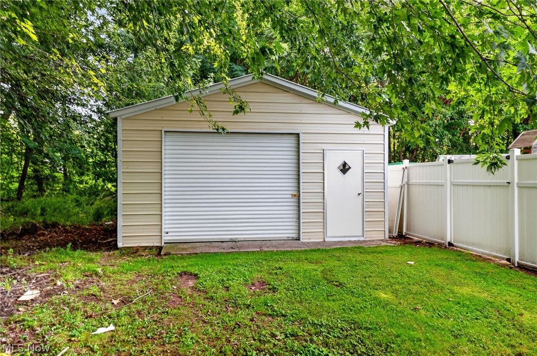 5414 Carlson Lane Property Photo 46