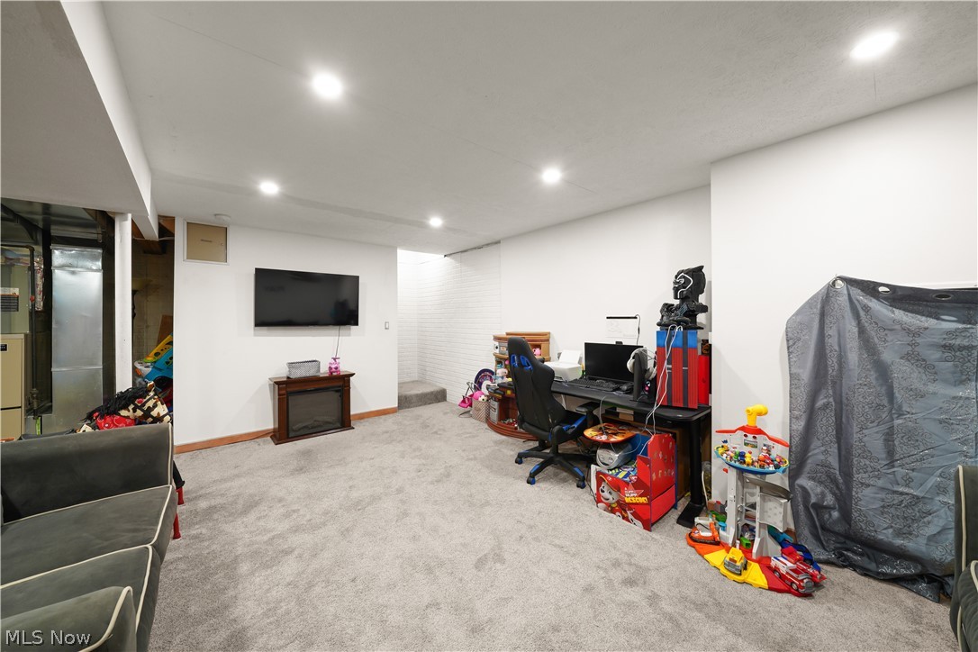 9545 Greenmeadow Road Property Photo 22