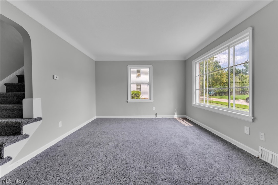 18907 Harlan Drive Property Photo 5