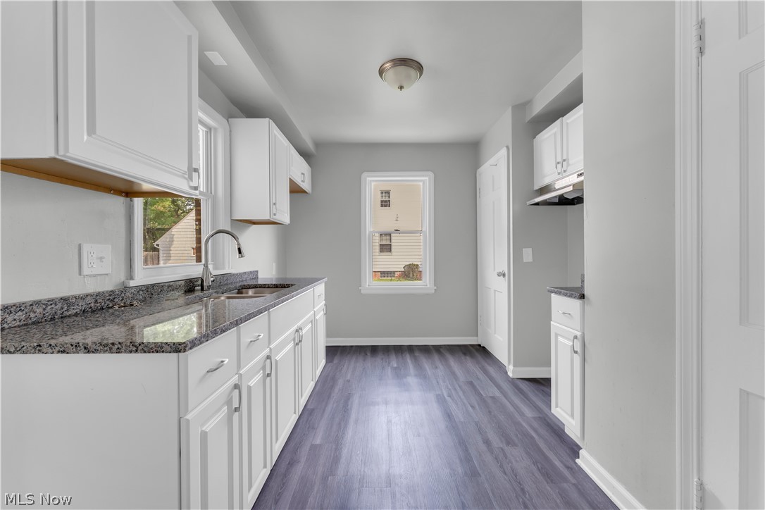 18907 Harlan Drive Property Photo 7