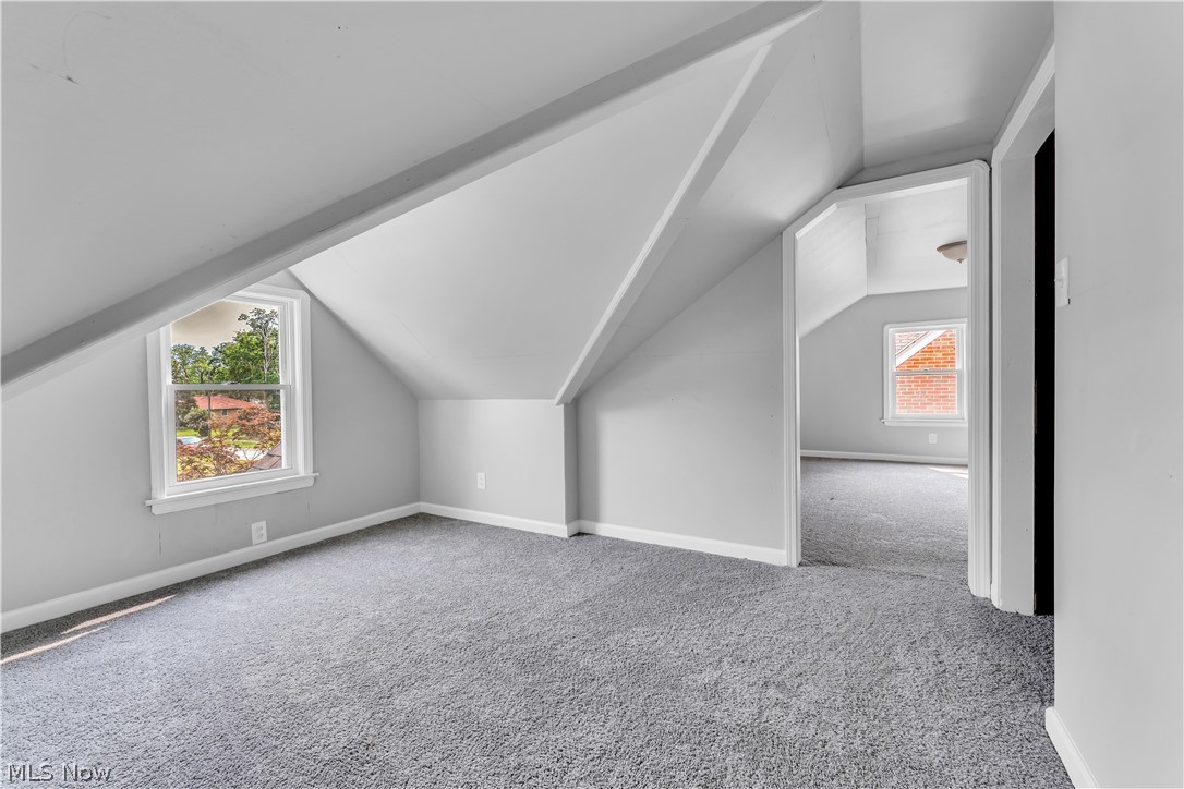 18907 Harlan Drive Property Photo 11