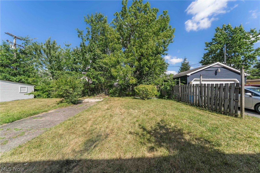 3995 E 154th Street Property Photo 39