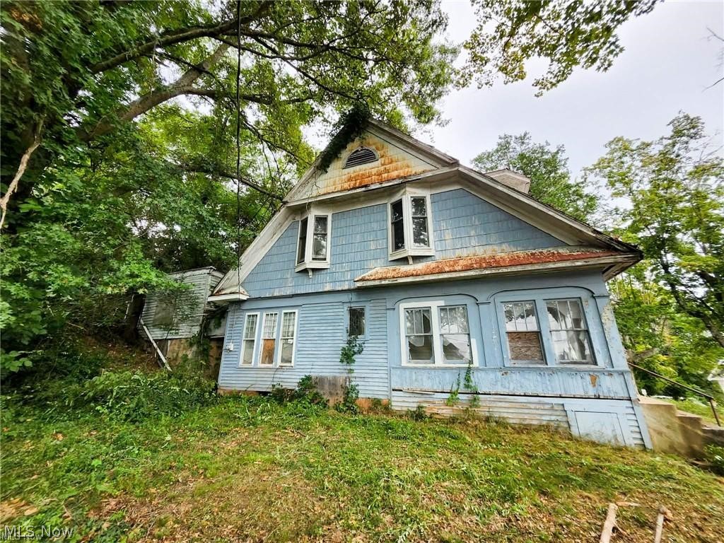 103 Circle Ave Property Photo 2