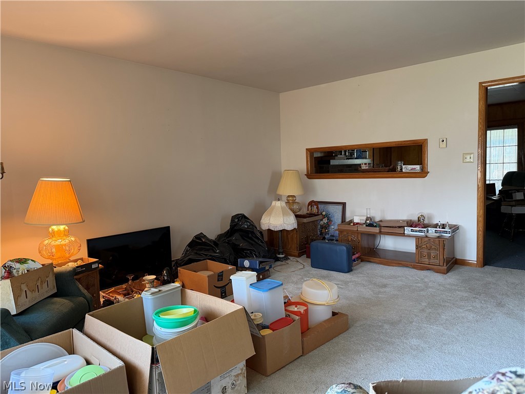 6063 E State Road Property Photo 3