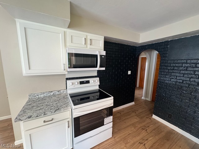 5242855 Property Photo 8