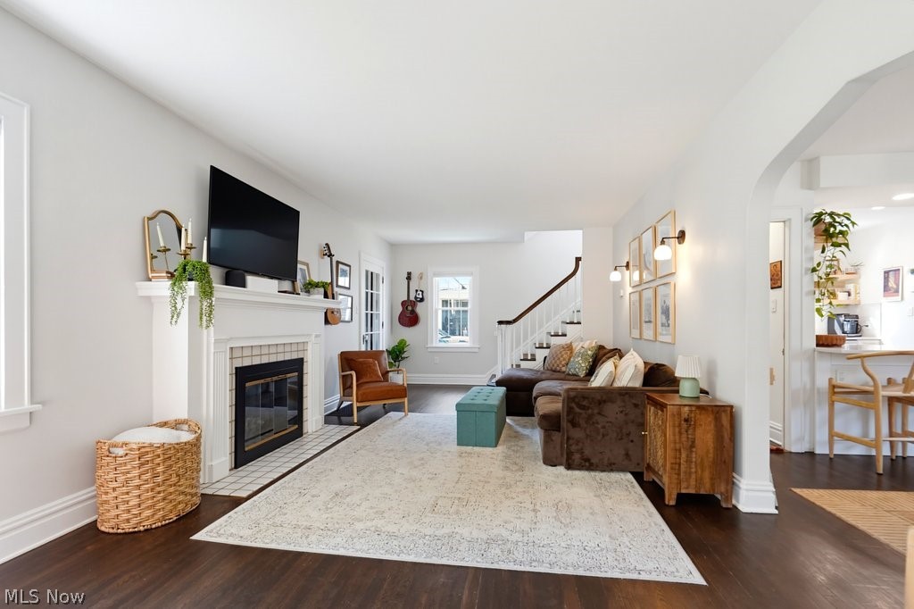428 Roslyn Avenue Property Photo 8