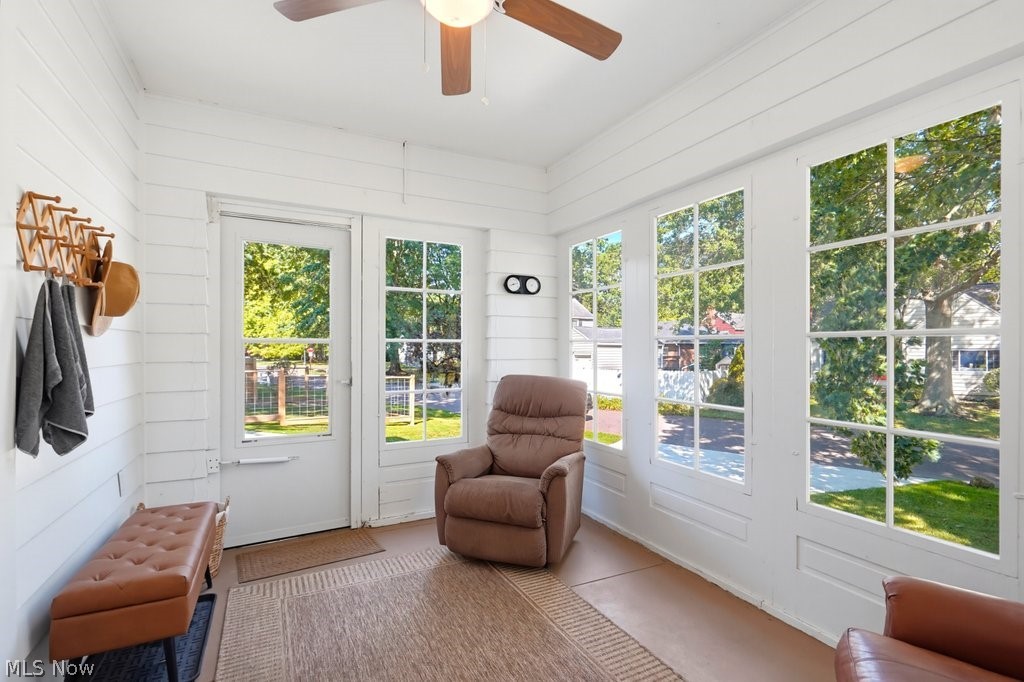 428 Roslyn Avenue Property Photo 12