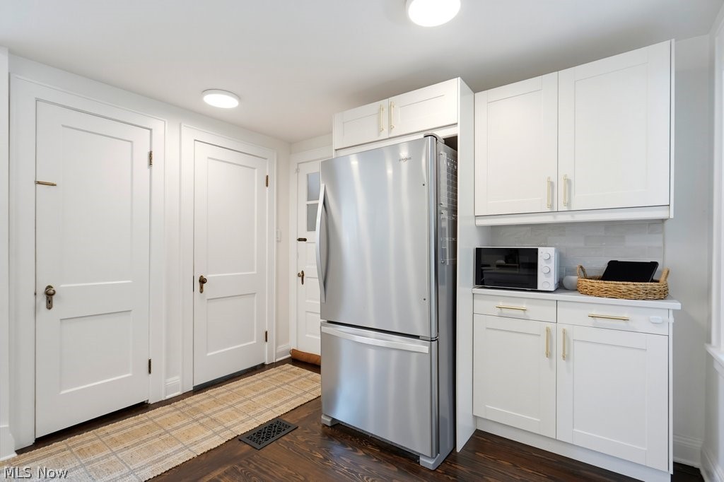 428 Roslyn Avenue Property Photo 19
