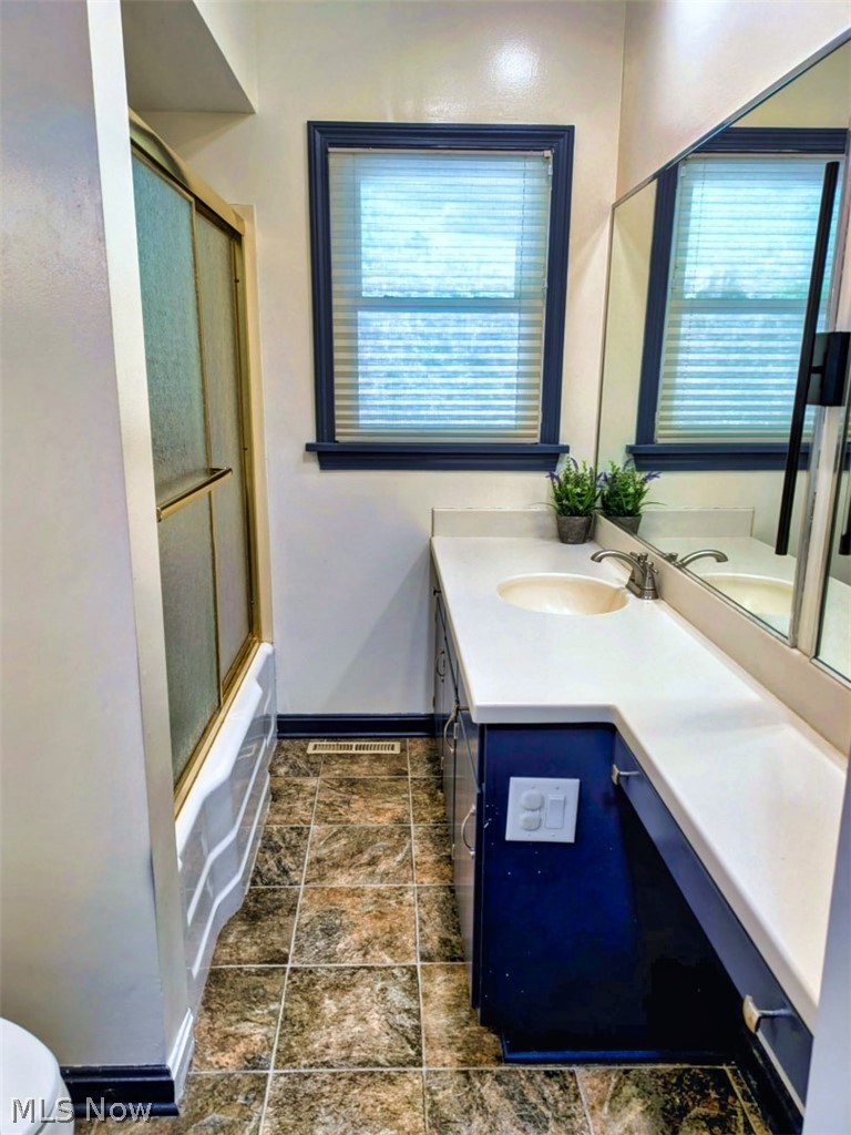 740 Sunset Terrace Property Photo 12