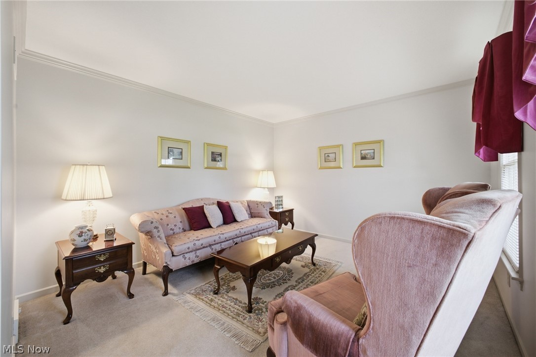279 Jade Circle Property Photo 8