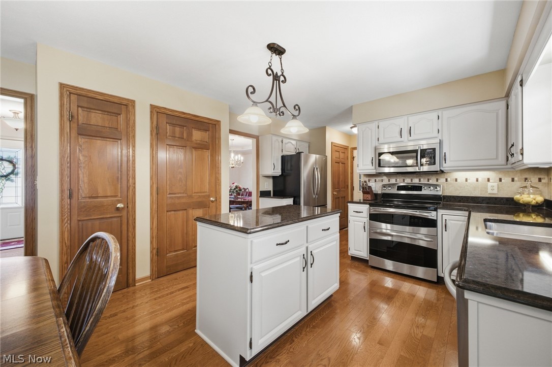279 Jade Circle Property Photo 11