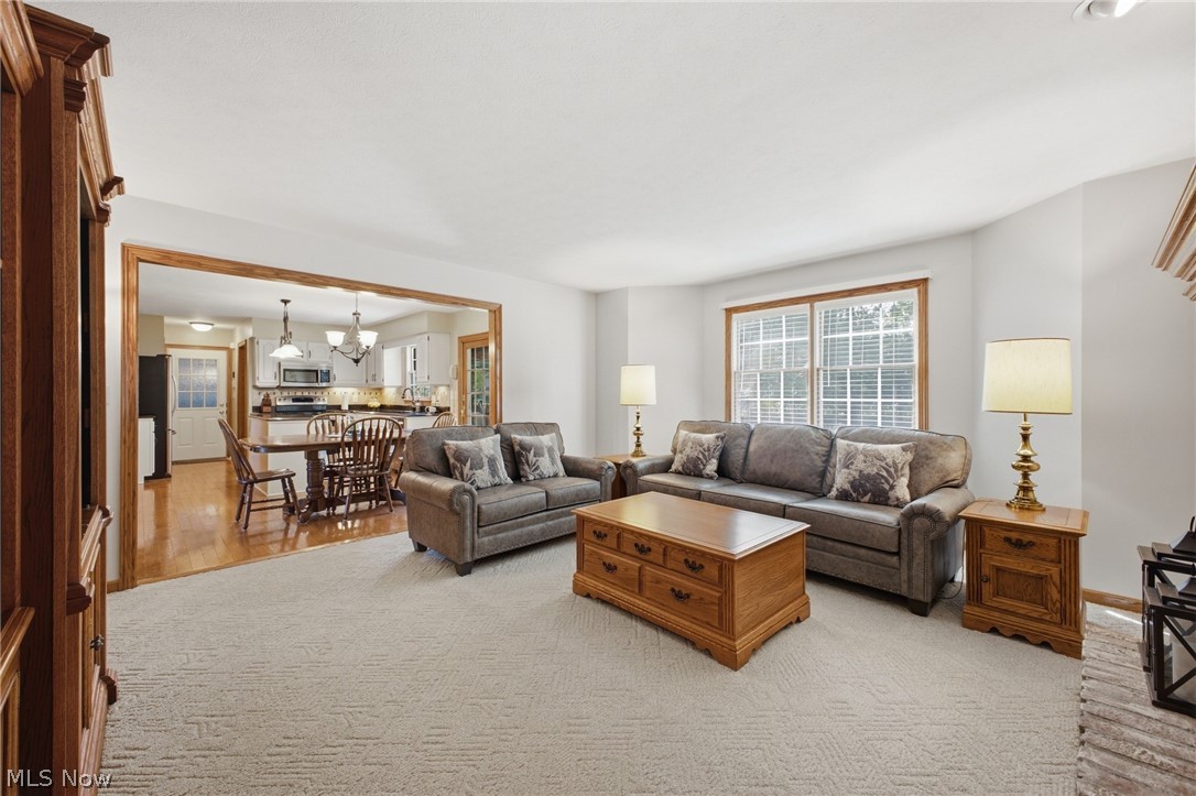 279 Jade Circle Property Photo 14