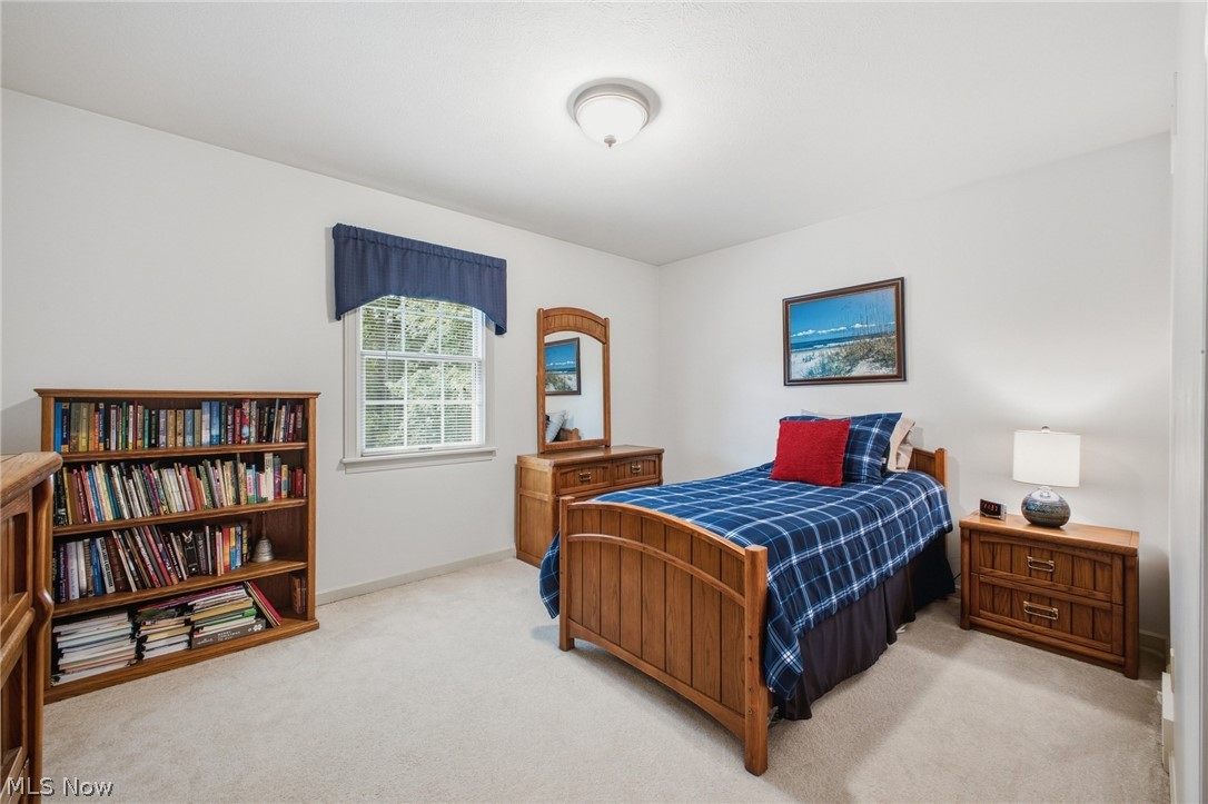 279 Jade Circle Property Photo 18