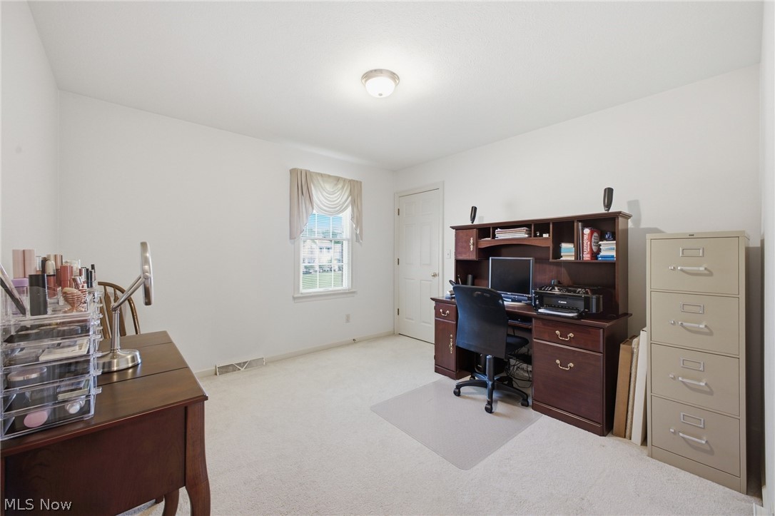 279 Jade Circle Property Photo 22