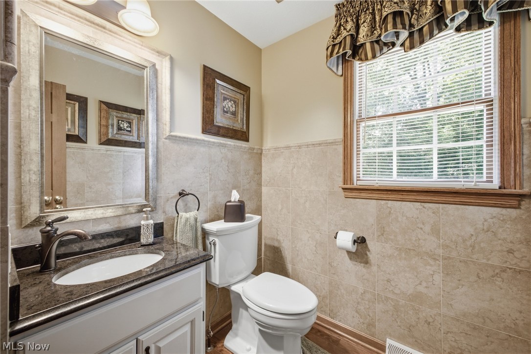 279 Jade Circle Property Photo 24