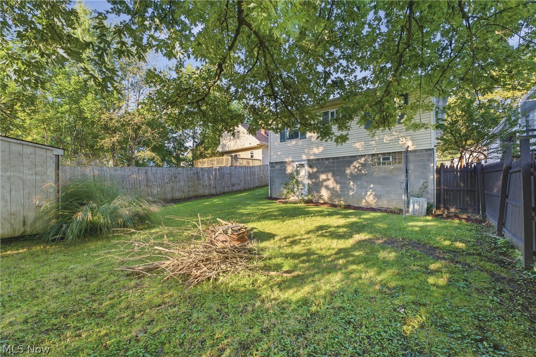 1449 Hite Street Property Photo 6