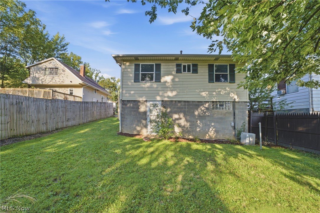 1449 Hite Street Property Photo 7