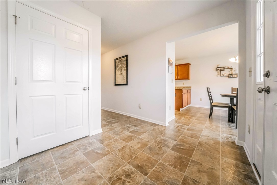 27282 Emerald Oval N Property Photo 6