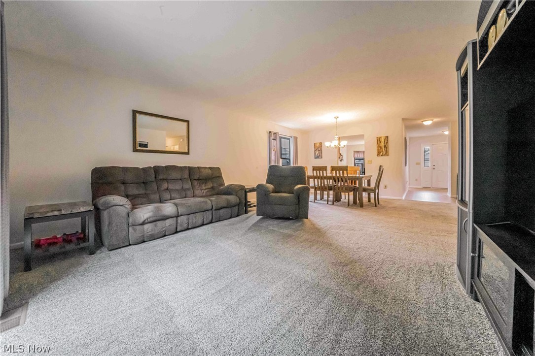 27282 Emerald Oval N Property Photo 16