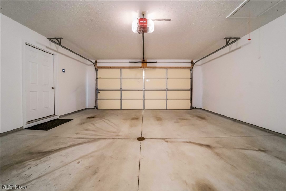 27282 Emerald Oval N Property Photo 32