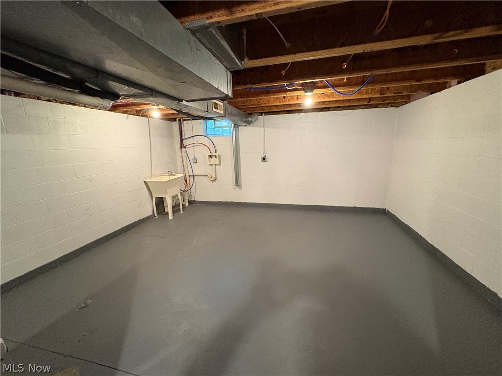 7310 Colfax Road Property Photo 13
