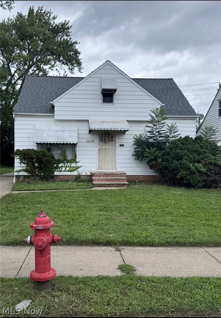 16009 Edgewood Avenue Property Photo 1