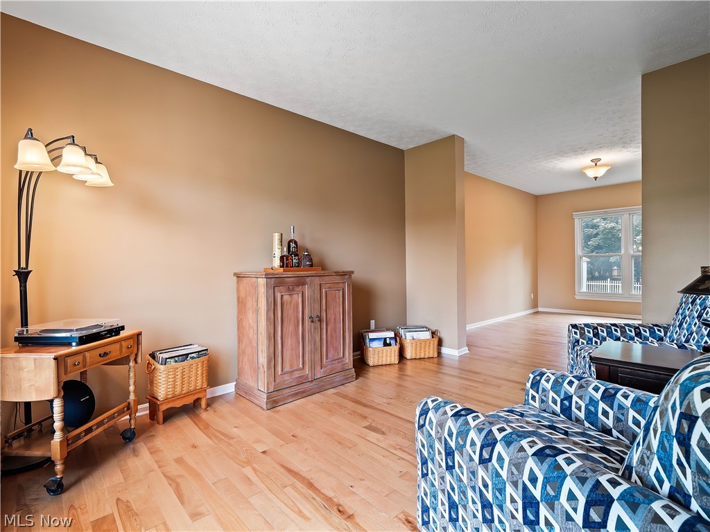 4754 Belmont Drive Property Photo 10