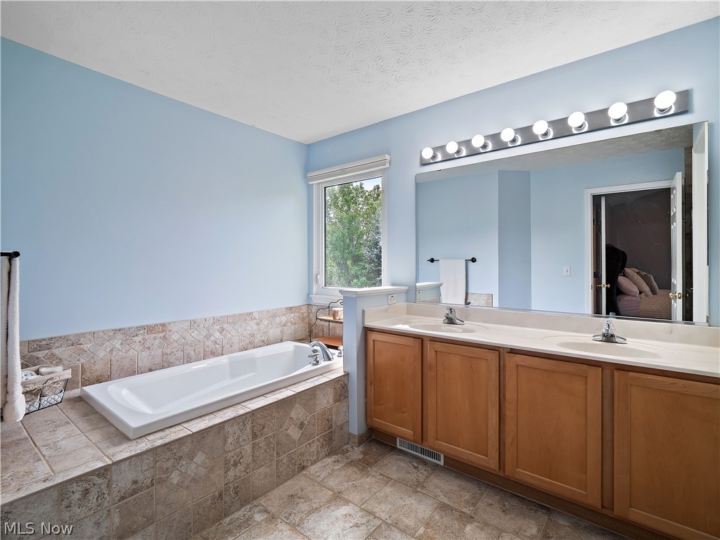 4754 Belmont Drive Property Photo 24